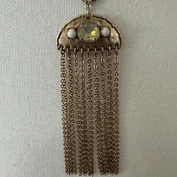 Gold Tone Necklace - Picture 2 of 3